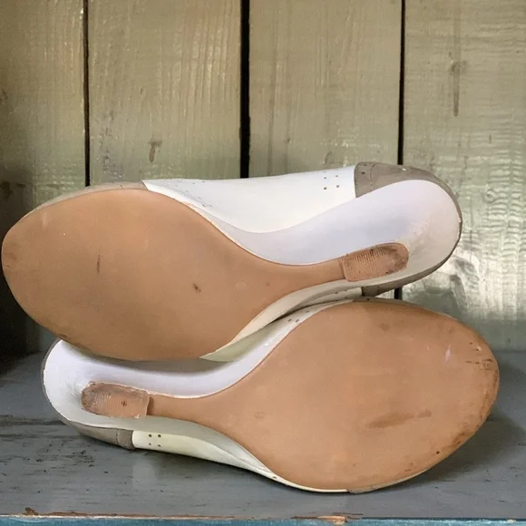 Jeffrey Campbell Ibiza, vintage lace up wedge - Picture 7 of 9